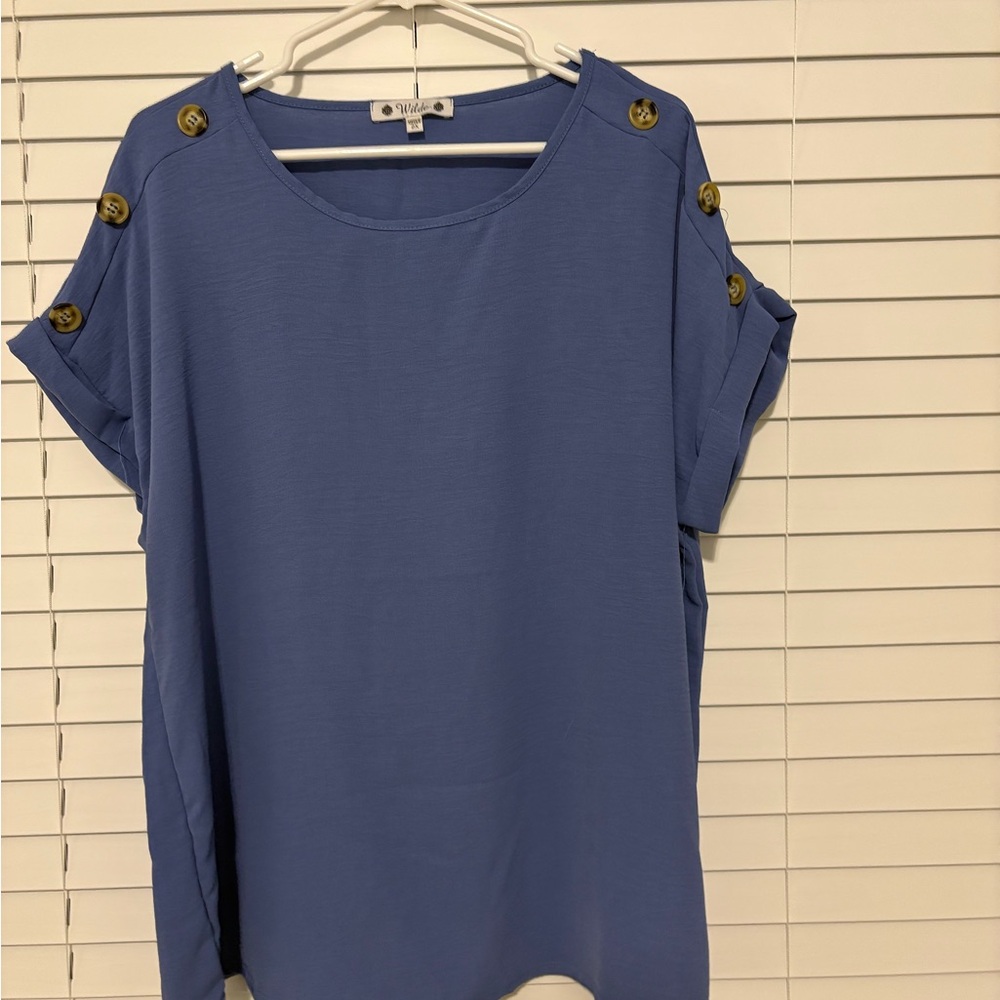 Vince Women's Blue Button-Shoulder Blouse